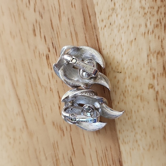 Vintage Silver Clip-on Earrings by Trifari - Picture 3 of 5